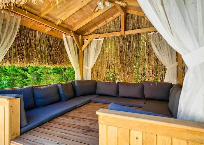 Limon Villa *
